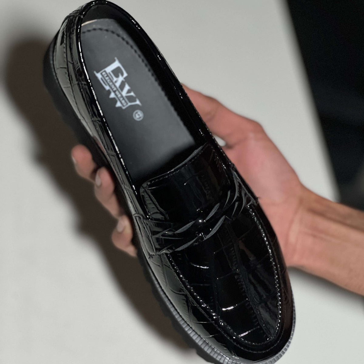 ELEGENT WEARS CHUNKY LOAFER SHOES | TOP TRENDING SHOES IN PAKISTAN